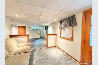 112 Ochsner Place, Bridgeport, CT 06606 - Photo 28