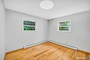 380 Farmington Ave, Waterbury, CT 06710 - Photo 8