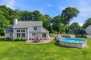 75 Derry Hill Rd, Montville, CT 06382 - Photo 2