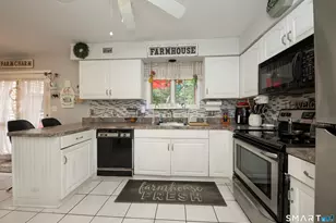 112 Leigh Dr, East Haven, CT 06512 - Photo 6
