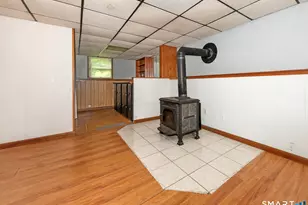 112 Leigh Dr, East Haven, CT 06512 - Photo 18