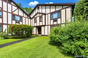 359 Foxwood Ln, Milford, CT 06461 - Photo 1