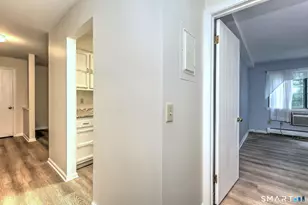359 Foxwood Ln, Milford, CT 06461 - Photo 12