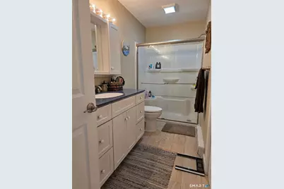 101 West Main Street #4, East Lyme, CT 06357 - Photo 20