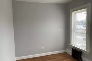 974 Iranistan Ave, Bridgeport, CT 06604 - Photo 6