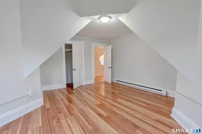 76-78 Sanford Avenue #3rd Fl, Bridgeport, CT 06604 - Photo 6