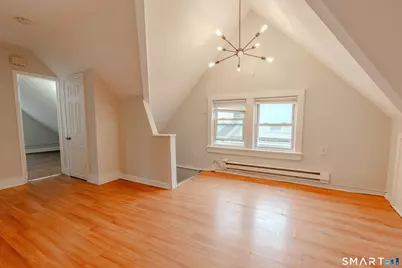 76-78 Sanford Avenue #3rd Fl, Bridgeport, CT 06604 - Photo 4