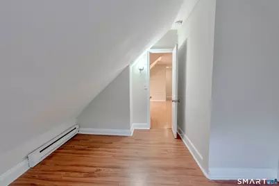76-78 Sanford Avenue #3rd Fl, Bridgeport, CT 06604 - Photo 8