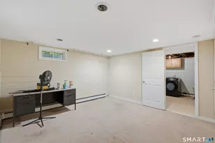 70 Leslie Ct, Bristol, CT 06010 - Photo 14