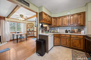 140 Garfield Rd, Bristol, CT 06010 - Photo 8