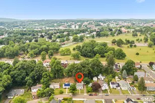 293 Winthrop St, New Britain, CT 06052 - Photo 2