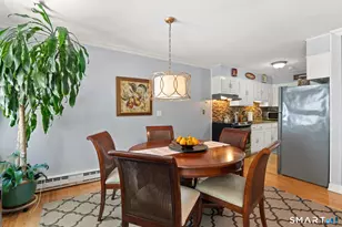 34 Crescent St, Stamford, CT 06902 - Photo 4