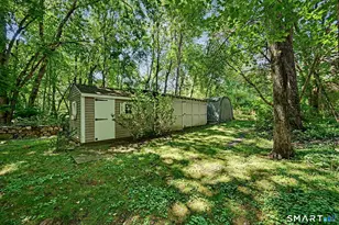 92 Thornwood Rd, Stamford, CT 06903 - Photo 36
