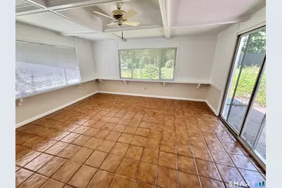 101 Thorpe Avenue, Wallingford, CT 06492 - Photo 6