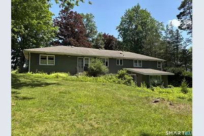 101 Thorpe Avenue, Wallingford, CT 06492 - Photo 2