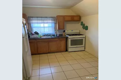 498-500 Wilmot Avenue, Bridgeport, CT 06605 - Photo 10