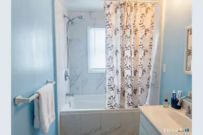 11 Belmont Circle, Danbury, CT 06810 - Photo 10