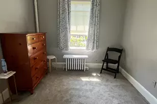 25 Woodrow St, Stamford, CT 06902 - Photo 2
