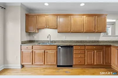 32 Crows Nest Lane #29, Danbury, CT 06810 - Photo 8