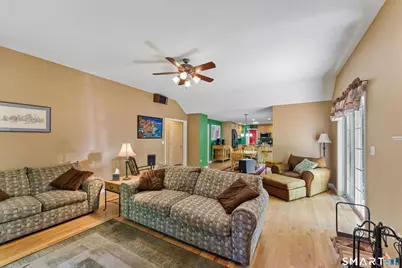 10 Ferris Road, Newtown, CT 06470 - Photo 20