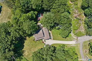 10 Ferris Rd, Newtown, CT 06470 - Photo 6