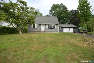 190 Sasapequan Rd, Fairfield, CT 06824 - Photo 2