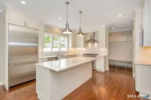 36 Almira Dr, Greenwich, CT 06831 - Photo 4