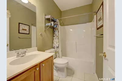 185 Cider Mill Crossing, Torrington, CT 06790 - Photo 32
