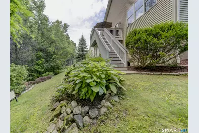 185 Cider Mill Crossing, Torrington, CT 06790 - Photo 8