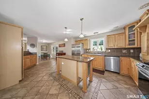 425 Westledge Dr, Torrington, CT 06790 - Photo 12