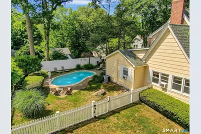 52 Center Drive, Greenwich, CT 06870 - Photo 24