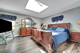 52 Center Dr, Greenwich, CT 06870 - Photo 14