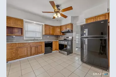53 Maple Street, Meriden, CT 06451 - Photo 18