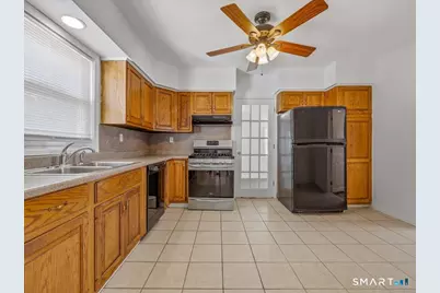53 Maple Street, Meriden, CT 06451 - Photo 18