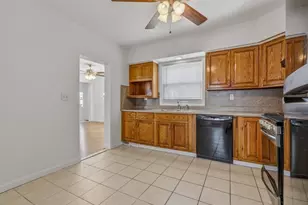 53 Maple St, Meriden, CT 06451 - Photo 20