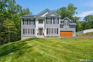 17 Pecausett Tr, East Hampton, CT 06424 - Photo 1