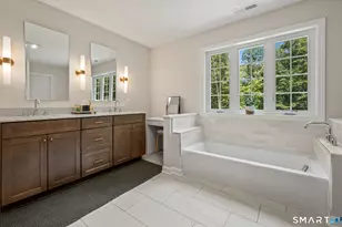17 Pecausett Tr, East Hampton, CT 06424 - Photo 22