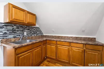 483 Edgewood Street, Hartford, CT 06112 - Photo 18