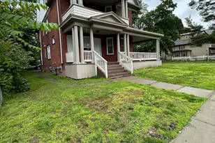 483 Edgewood St, Hartford, CT 06112 - Photo 1