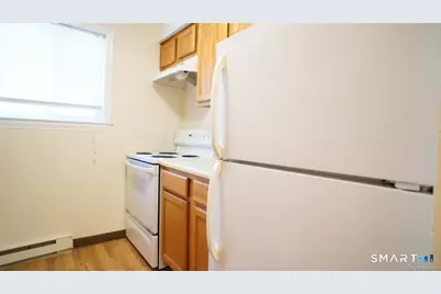 37 Ferris Avenue #4, Norwalk, CT 06854 - Photo 2
