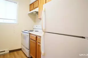 37 Ferris Ave, Norwalk, CT 06854 - Photo 2