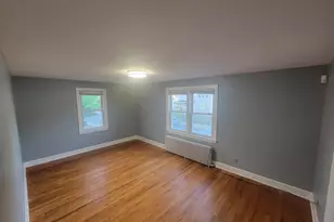 307 Hill St, Waterbury, CT 06704 - Photo 1