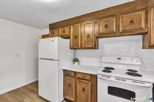 41 Blodgett Roy Dr, New Britain, CT 06053 - Photo 10