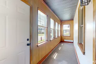 38 Carlton St, New Britain, CT 06053 - Photo 12
