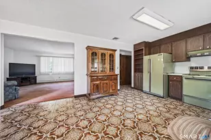 134 Judith Ln, Waterbury, CT 06704 - Photo 10