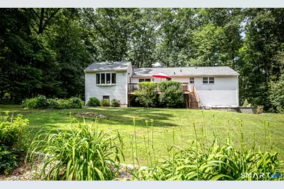 8 Old Towantic Hill Road, Oxford, CT 06478 - Photo 4