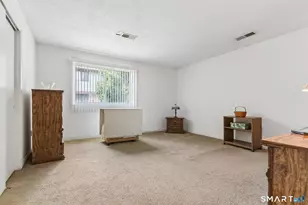 55 Thompson St, East Haven, CT 06513 - Photo 16