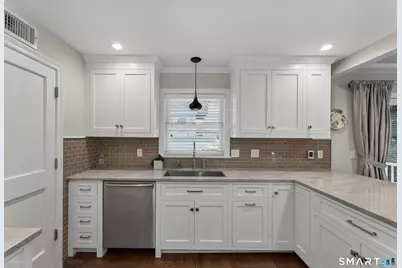 679 Fairfield Beach Road #679, Fairfield, CT 06824 - Photo 14