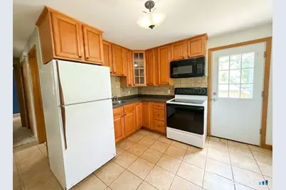 12 Arbutus Street, East Hartford, CT 06108 - Photo 4