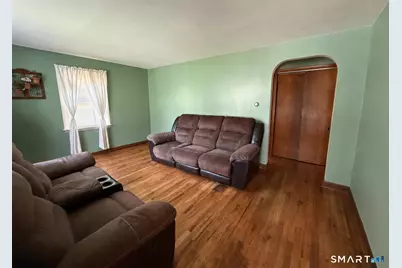12 Arbutus Street, East Hartford, CT 06108 - Photo 2
